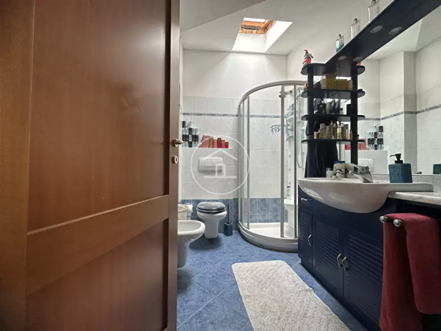 Immagine 9 di Appartamento in vendita  in Via Carlo Cattaneo 24 a Sesto Fiorentino