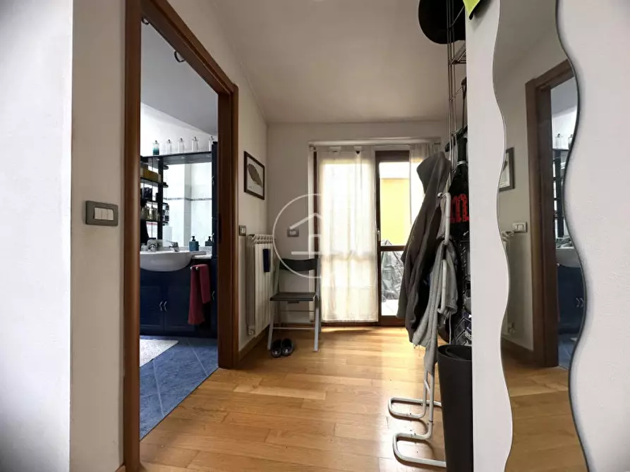 Immagine 10 di Appartamento in vendita  in Via Carlo Cattaneo 24 a Sesto Fiorentino