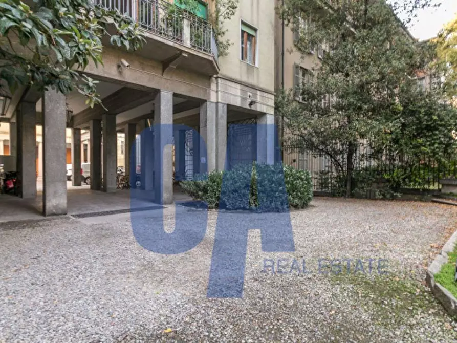 Immagine 3 di Ufficio in affitto  in VIA MORIGI a Milano
