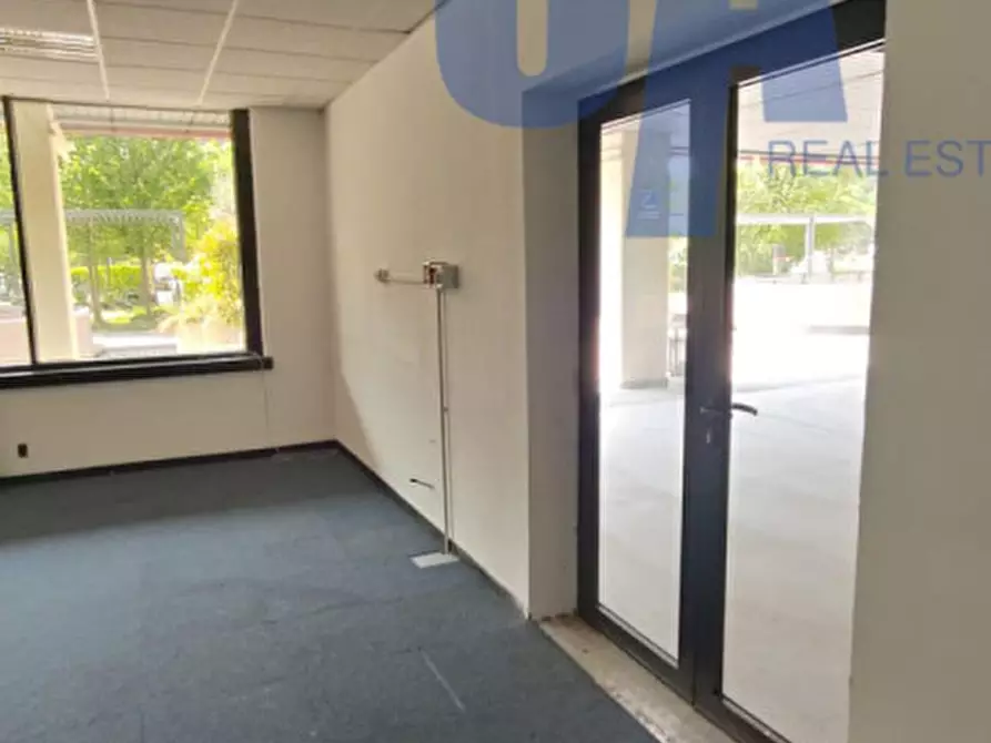 Immagine 11 di Ufficio in affitto  in VIA MILANO a Cassina De' Pecchi