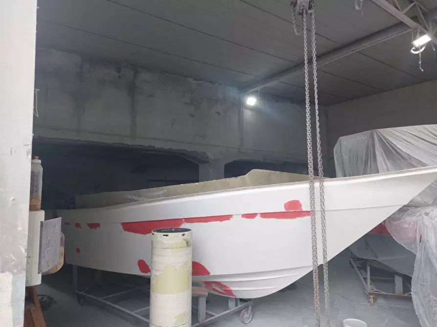 Immagine 3 di Capannone industriale in vendita  in SP58, 98043 Valdina ME, Italia a Valdina