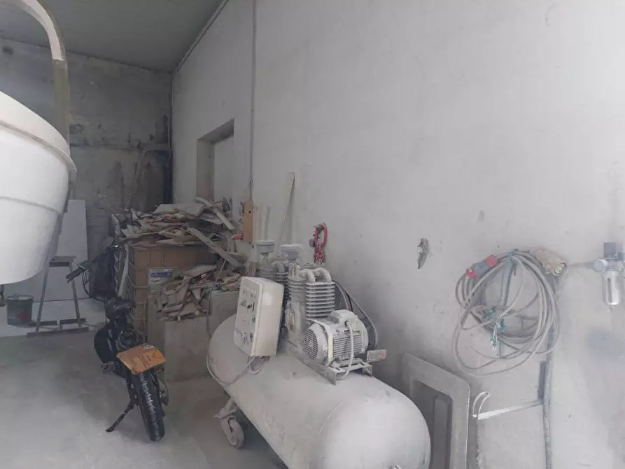 Immagine 4 di Capannone industriale in vendita  in SP58, 98043 Valdina ME, Italia a Valdina