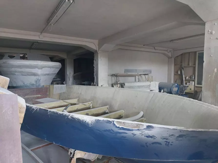 Immagine 6 di Capannone industriale in vendita  in SP58, 98043 Valdina ME, Italia a Valdina