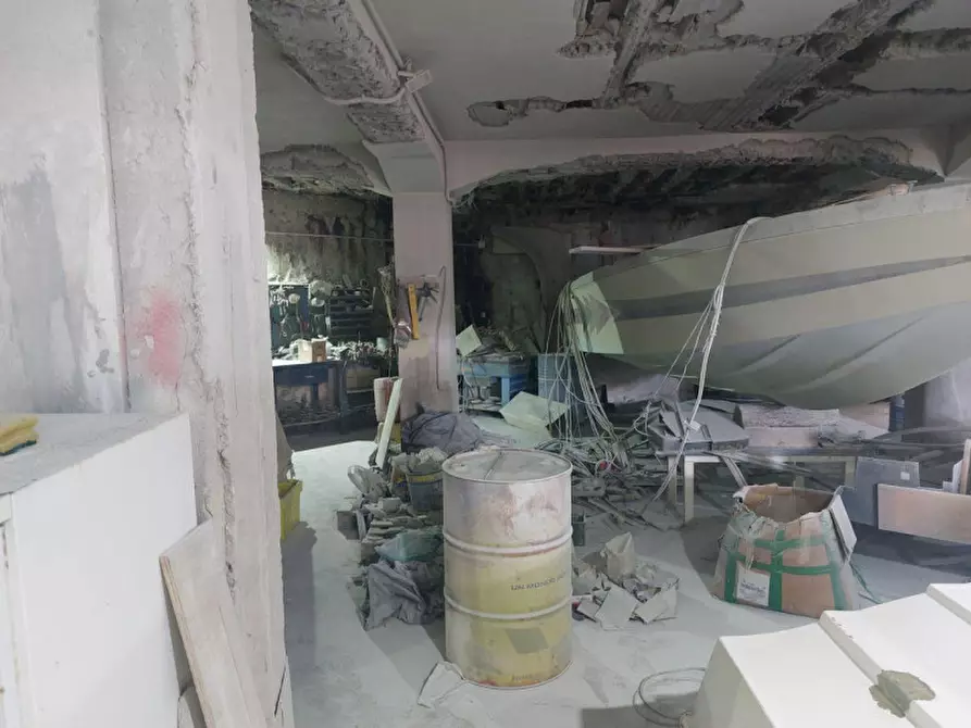 Immagine 8 di Capannone industriale in vendita  in SP58, 98043 Valdina ME, Italia a Valdina