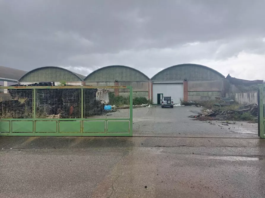 Immagine 1 di Capannone industriale in vendita  in SP58, 98043 Valdina ME, Italia a Valdina