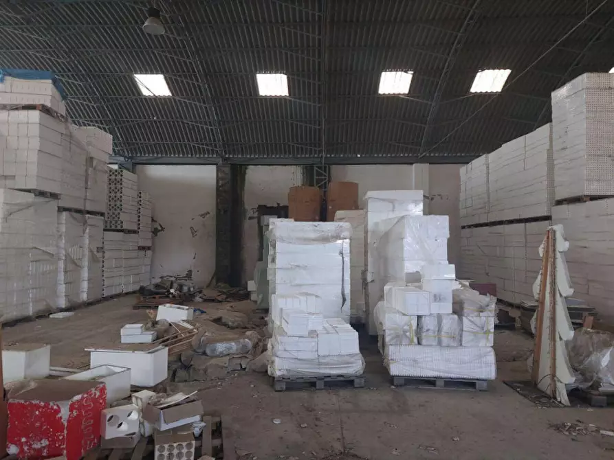 Immagine 11 di Capannone industriale in vendita  in SP58, 98043 Valdina ME, Italia a Valdina