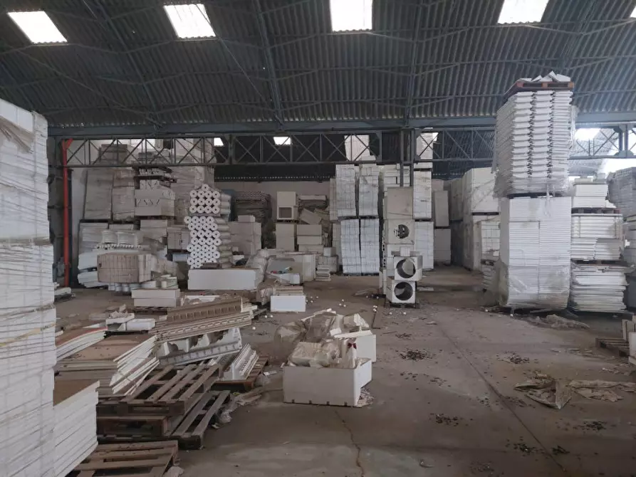 Immagine 15 di Capannone industriale in vendita  in SP58, 98043 Valdina ME, Italia a Valdina