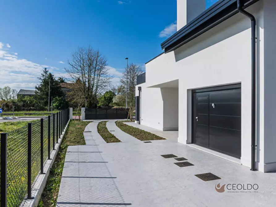 Immagine 4 di Casa bifamiliare in vendita  in Via Molino a Vigonza