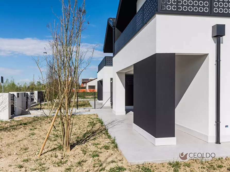 Immagine 5 di Casa bifamiliare in vendita  in Via Molino a Vigonza