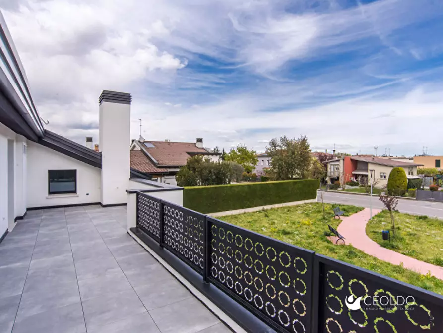 Immagine 11 di Casa bifamiliare in vendita  in Via Molino a Vigonza