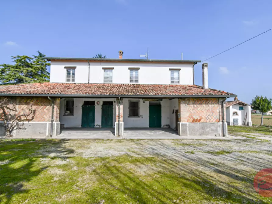 Immagine 2 di Casa indipendente in vendita  a Cesena
