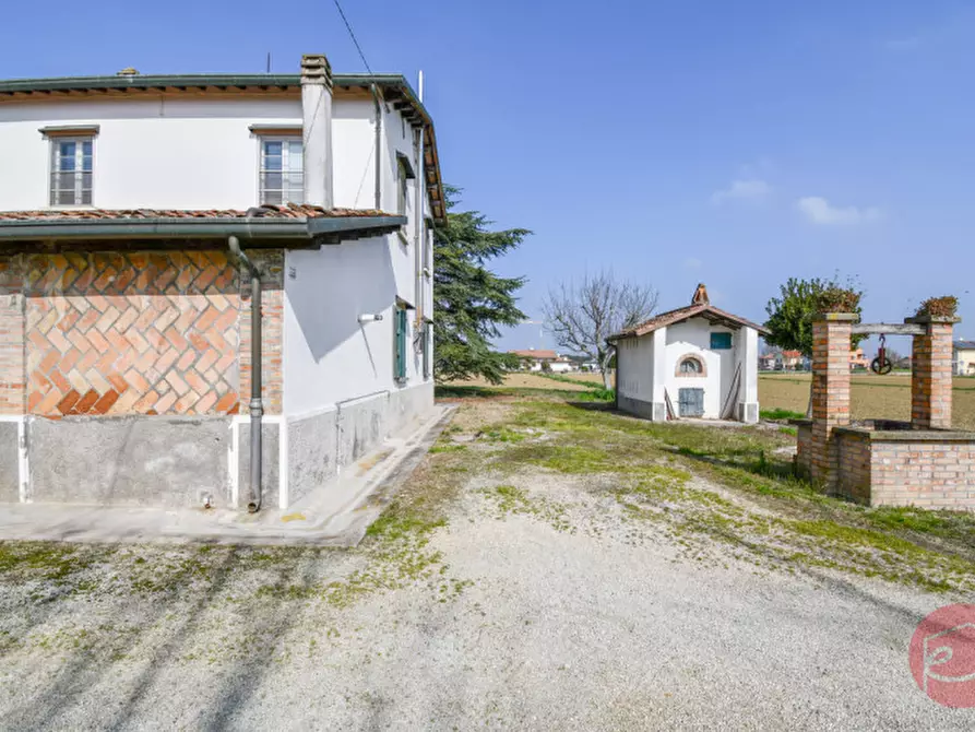 Immagine 3 di Casa indipendente in vendita  a Cesena