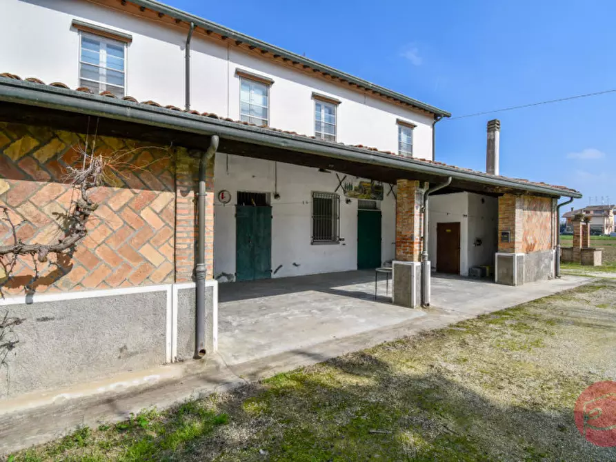 Immagine 4 di Casa indipendente in vendita  a Cesena