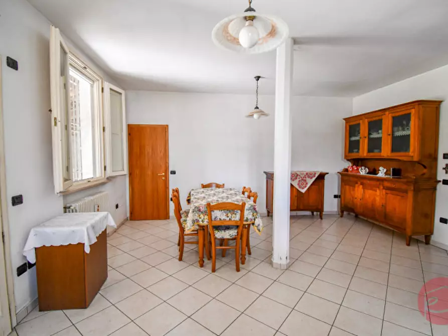 Immagine 10 di Casa indipendente in vendita  a Cesena
