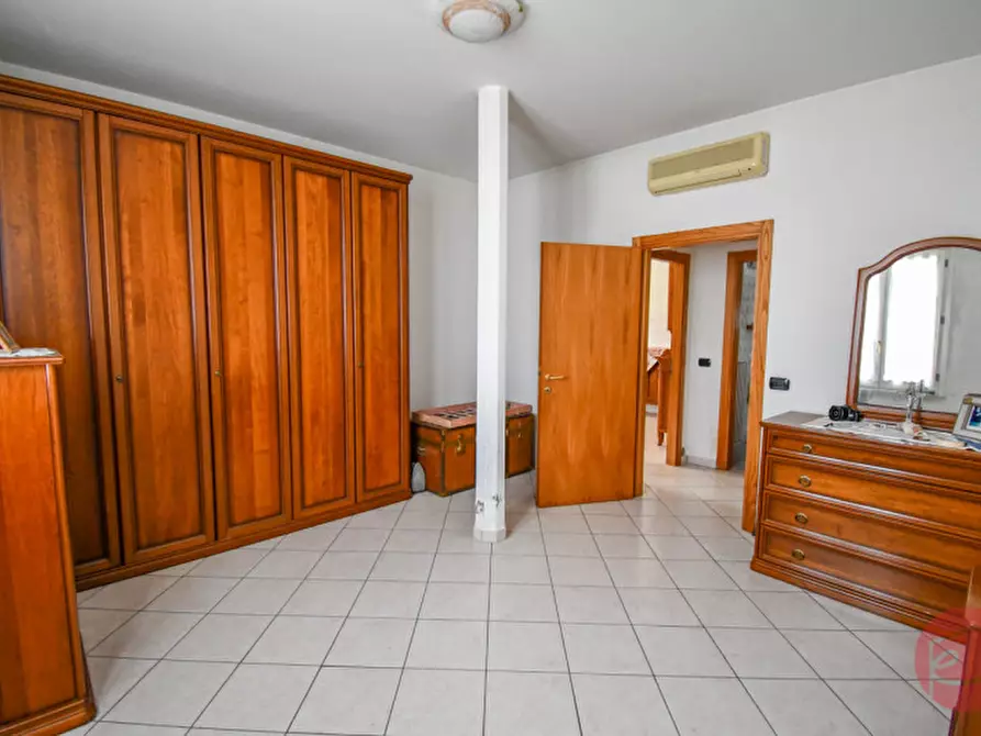 Immagine 17 di Casa indipendente in vendita  a Cesena