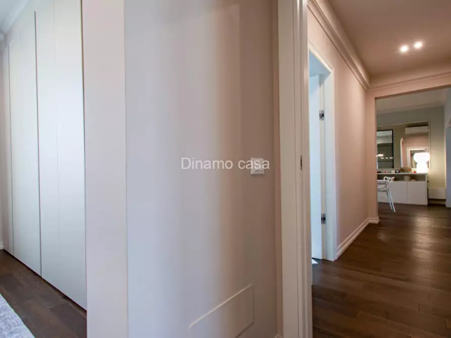 Immagine 16 di Appartamento in vendita  a Prato