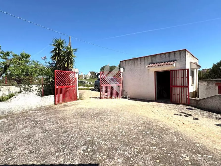 Immagine 21 di Casa indipendente in vendita  in strada franzullo 41 a Martina Franca