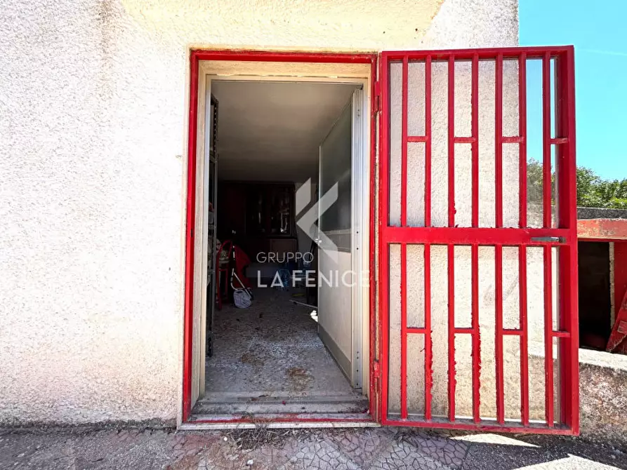 Immagine 25 di Casa indipendente in vendita  in strada franzullo 41 a Martina Franca