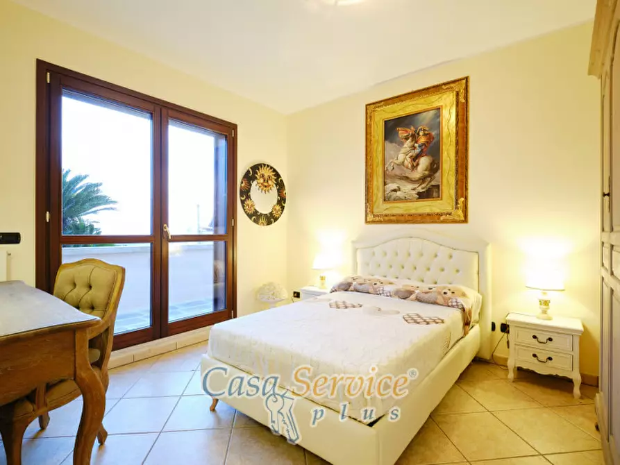 Immagine 4 di Appartamento in vendita  in Viale Enrico Berlinguer a Gallipoli