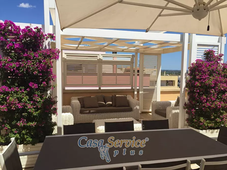 Immagine 27 di Appartamento in vendita  in Viale Enrico Berlinguer a Gallipoli