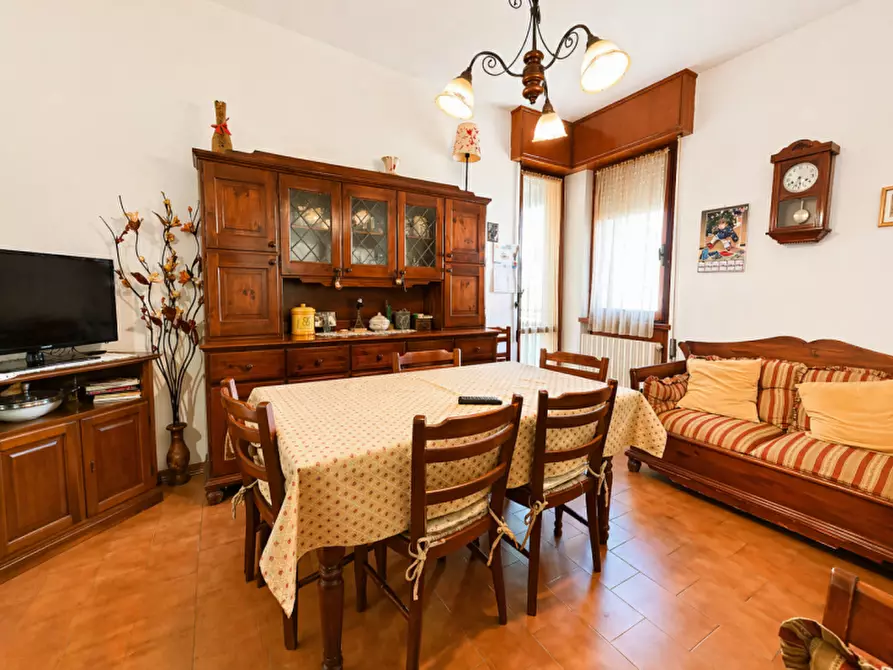 Immagine 8 di Appartamento in vendita  a Senigallia