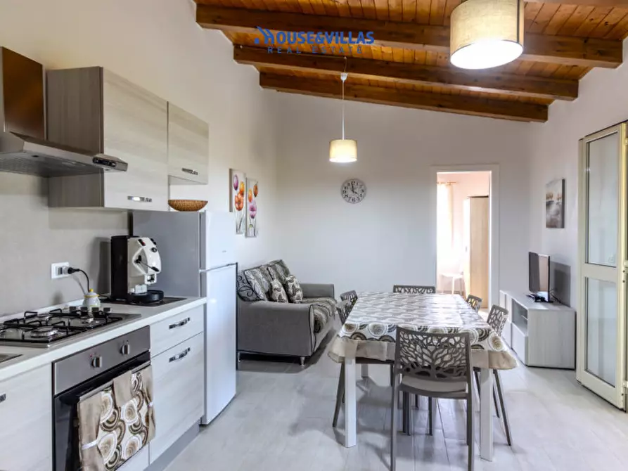 Immagine 21 di Villa in vendita  in contrada eloro a Noto
