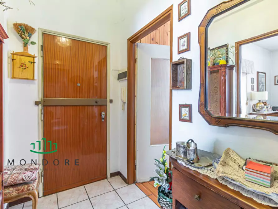 Immagine 2 di Appartamento in vendita  in Via Gabriele D'annunzio 17 a Bologna