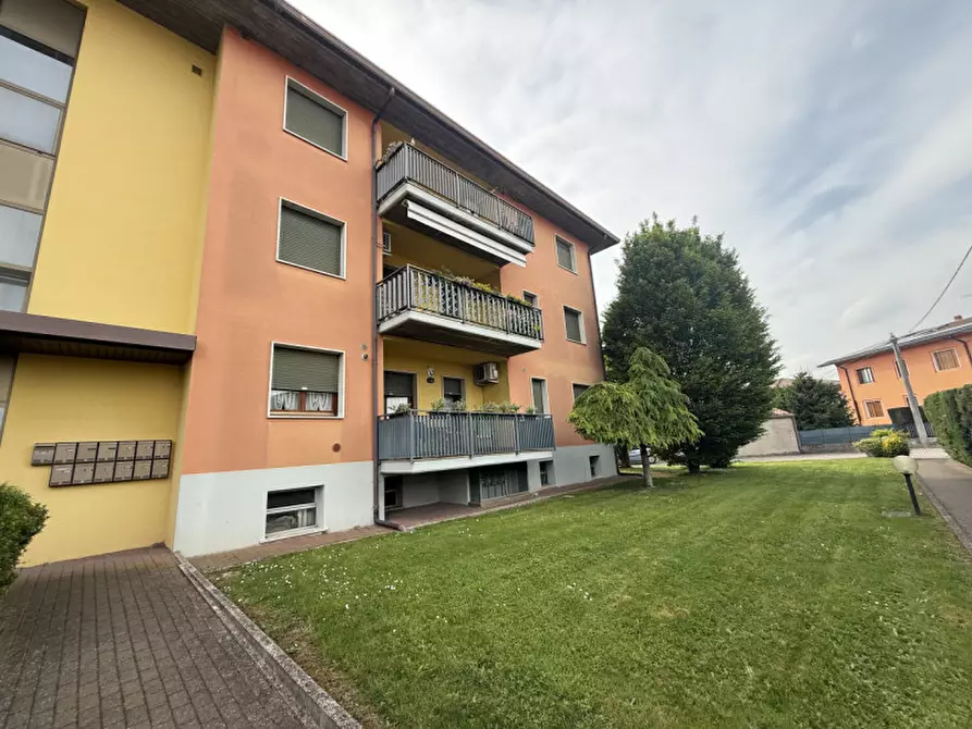 Immagine 3 di Appartamento in vendita  a Isola Della Scala