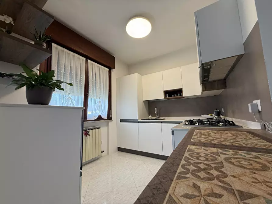 Immagine 11 di Appartamento in vendita  a Isola Della Scala