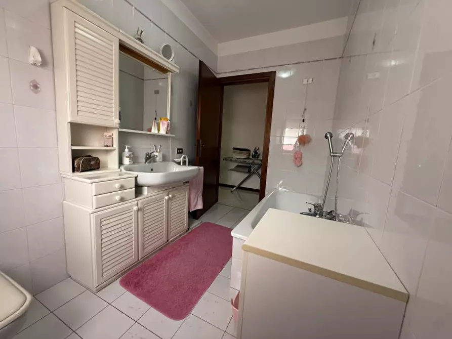 Immagine 22 di Appartamento in vendita  a Isola Della Scala