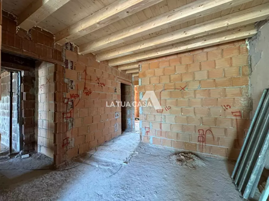 Immagine 2 di Appartamento in vendita  a Villafranca Di Verona