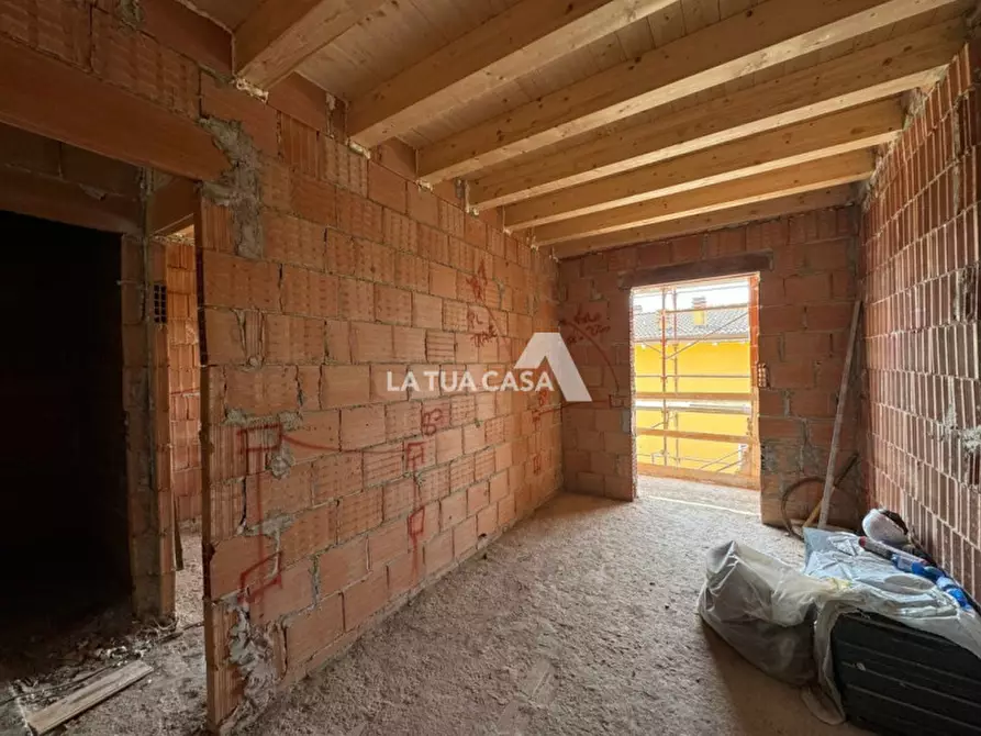 Immagine 5 di Appartamento in vendita  a Villafranca Di Verona