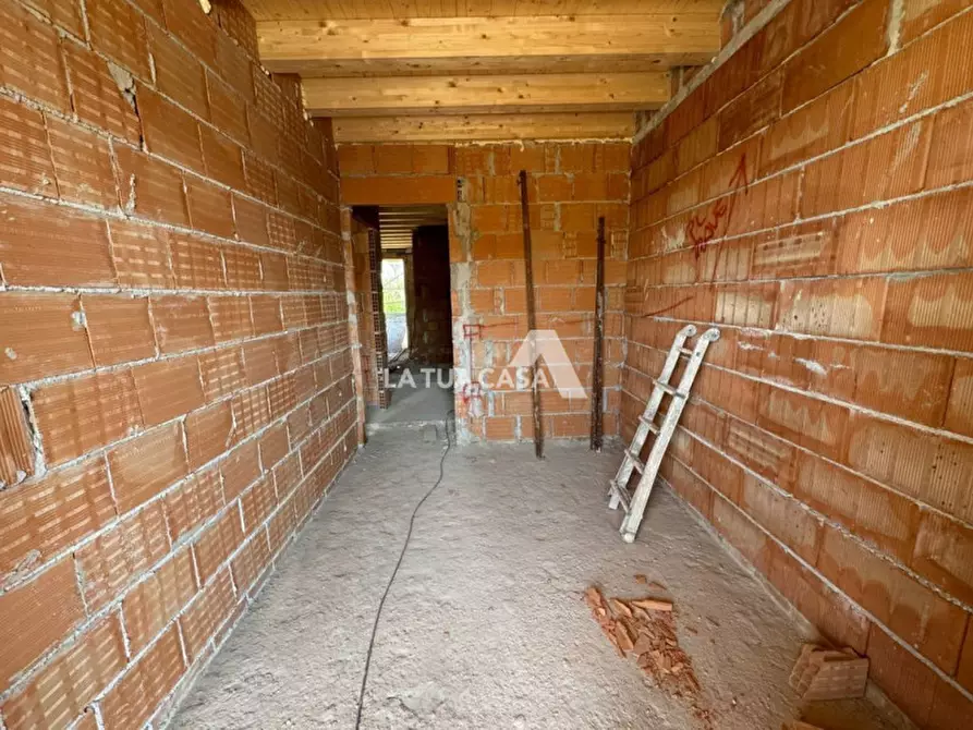 Immagine 7 di Appartamento in vendita  a Villafranca Di Verona