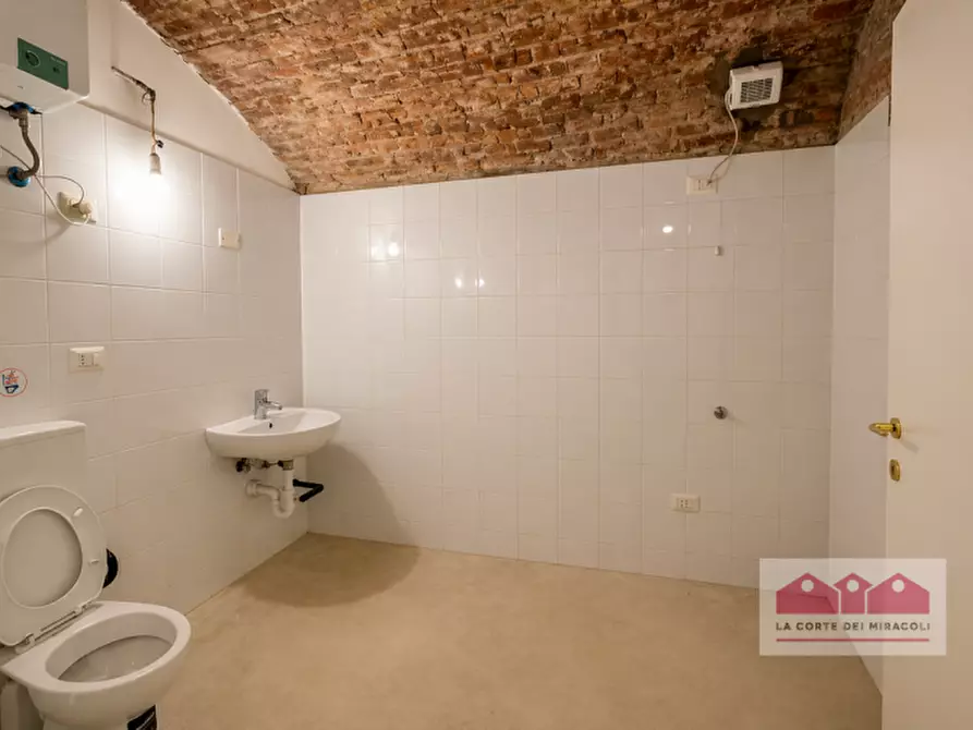 Immagine 7 di Negozio in affitto  in Contra' Pescherie Vecchie a Vicenza