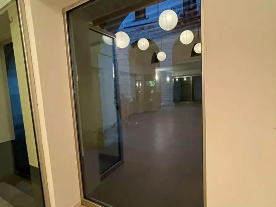 Immagine 9 di Negozio in affitto  in Contra' Pescherie Vecchie a Vicenza