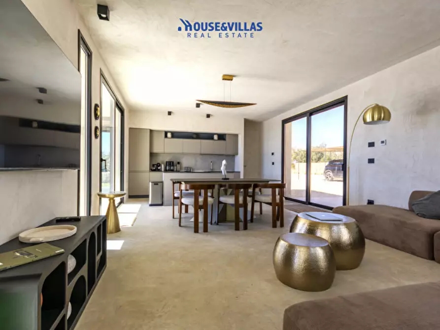 Immagine 37 di Villa in vendita  in contrada puzzi a Avola