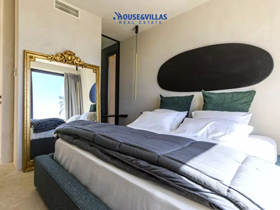 Immagine 47 di Villa in vendita  in contrada puzzi a Avola