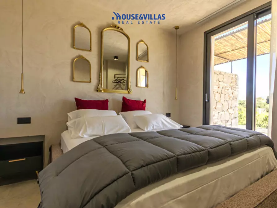 Immagine 56 di Villa in vendita  in contrada puzzi a Avola