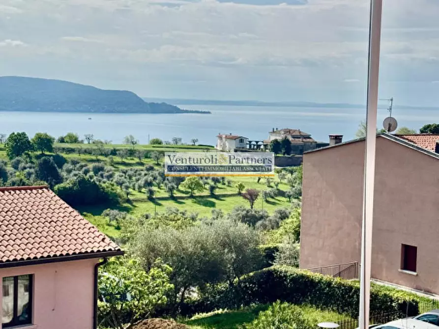 Immagine 12 di Villetta a schiera in vendita  in Via Monte Suello a Toscolano-Maderno