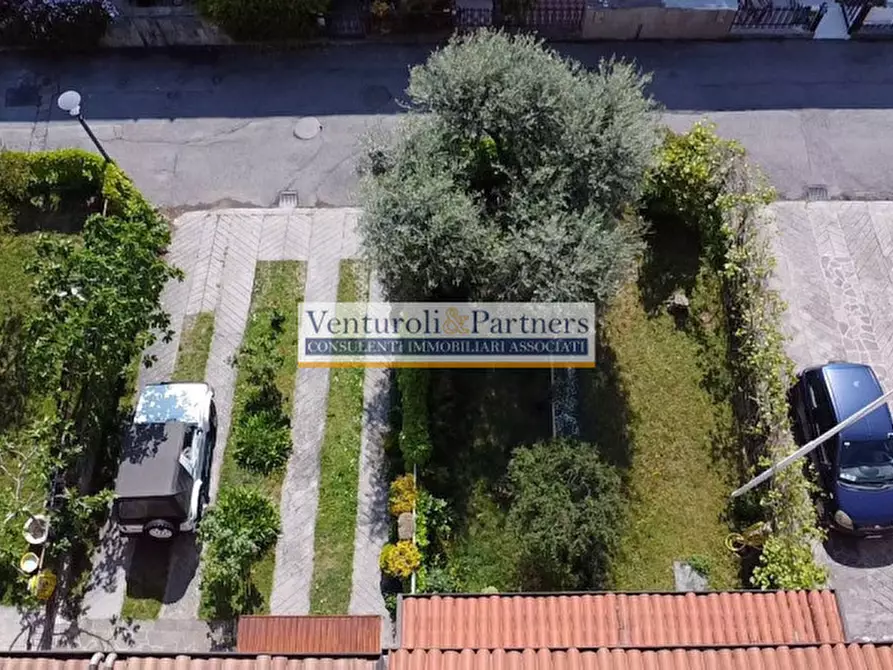 Immagine 17 di Villetta a schiera in vendita  in Via Monte Suello a Toscolano-Maderno