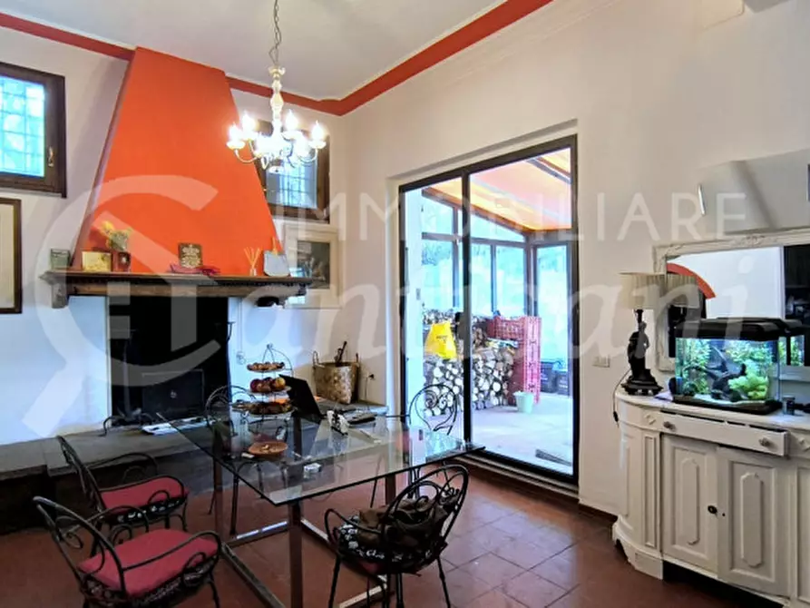 Immagine 10 di Casa trifamiliare in vendita  in Via delle Ballodole a Firenze