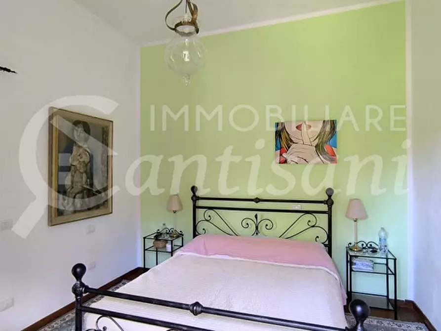 Immagine 22 di Casa trifamiliare in vendita  in Via delle Ballodole a Firenze