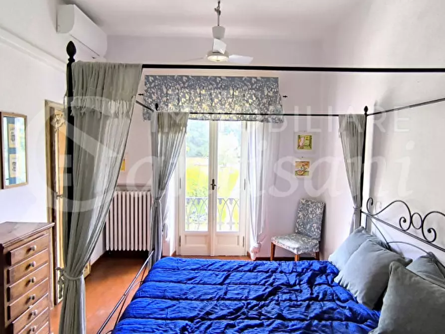 Immagine 27 di Casa trifamiliare in vendita  in Via delle Ballodole a Firenze