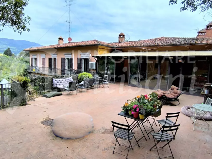 Immagine 29 di Casa trifamiliare in vendita  in Via delle Ballodole a Firenze