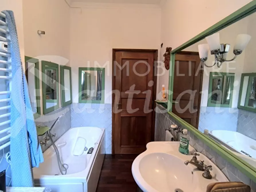 Immagine 33 di Casa trifamiliare in vendita  in Via delle Ballodole a Firenze