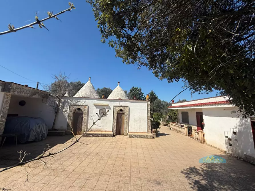 Immagine 2 di Rustico / casale in vendita  in Via Turco Camarda a Ceglie Messapico