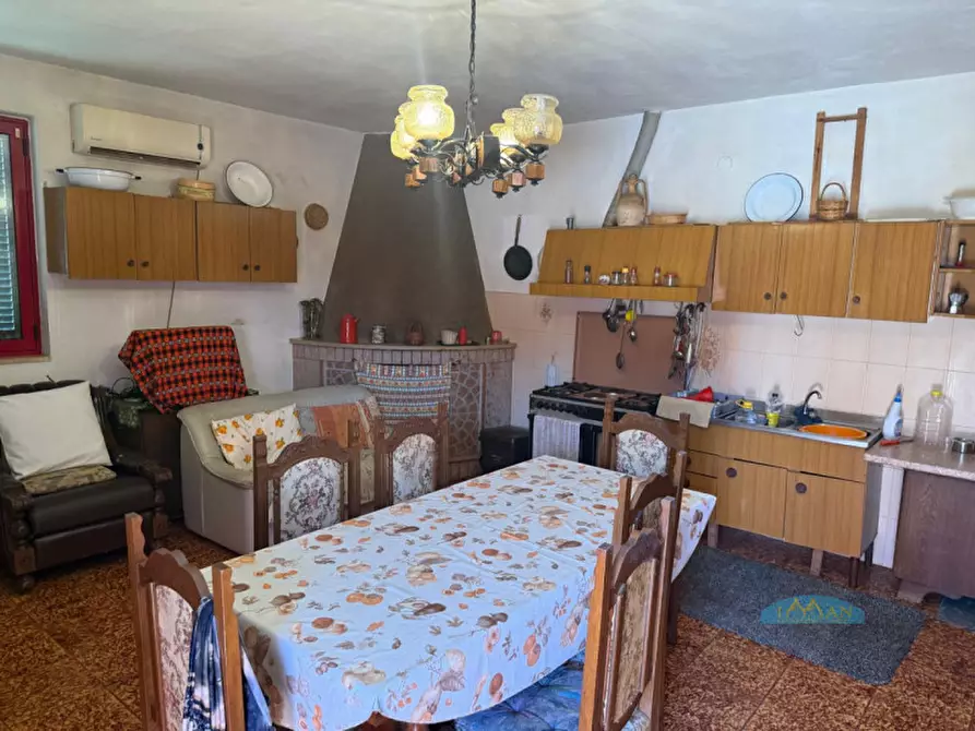 Immagine 17 di Rustico / casale in vendita  in Via Turco Camarda a Ceglie Messapico