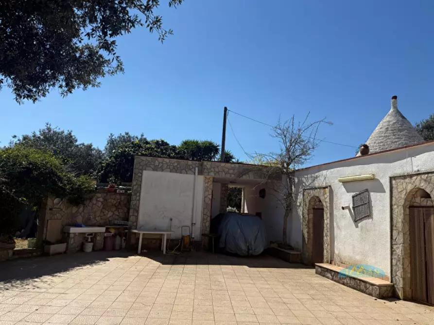 Immagine 23 di Rustico / casale in vendita  in Via Turco Camarda a Ceglie Messapico