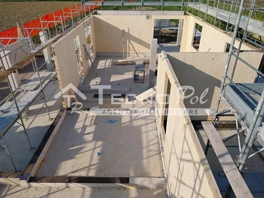 Immagine 15 di Villa in vendita  in Via Alessandro Volta a Vigonza