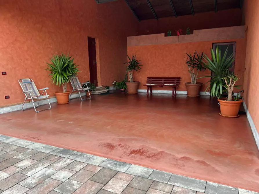 Immagine 8 di Villa in vendita  a Noale